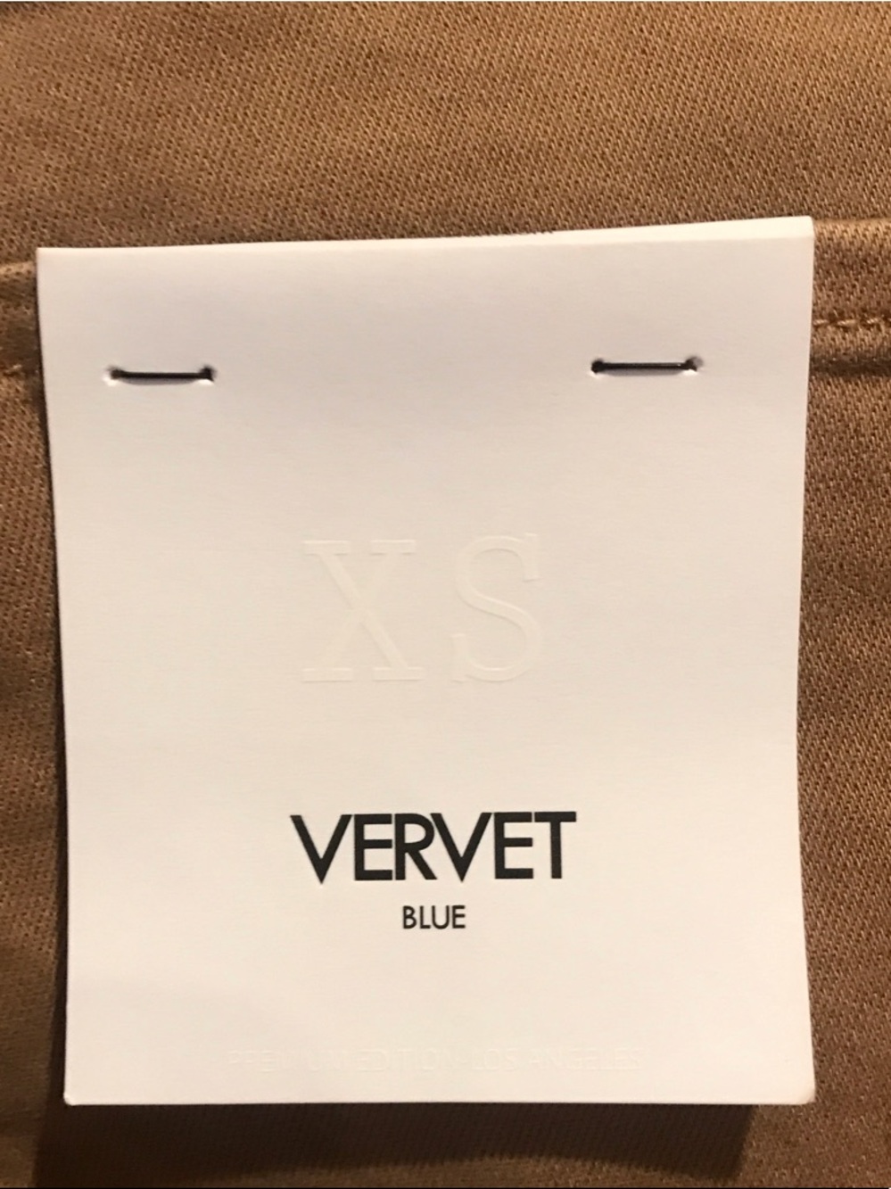 New Vervet High -Waist Frayed Hem Shorts in Tan - Picture 5 of 6